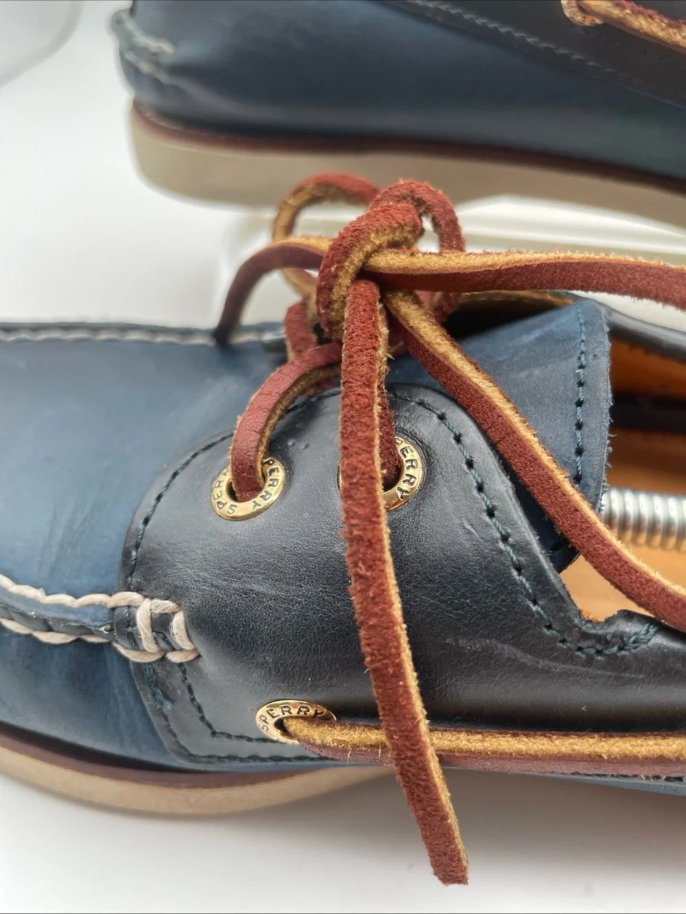 Sperry Gold Cup Navy Leather Boat Shoes with Brown Laces Men’s Size 8.5